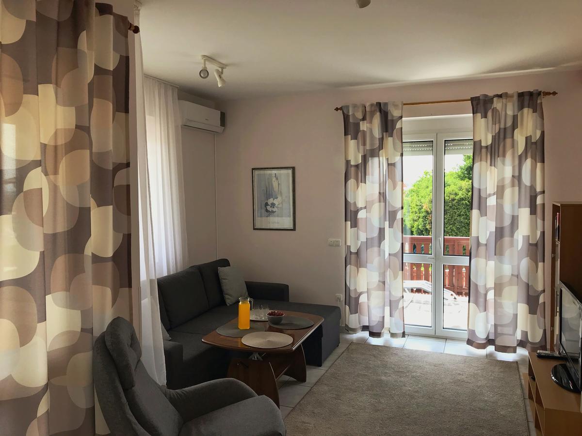 Voyage Apartments Heviz Bagian luar foto