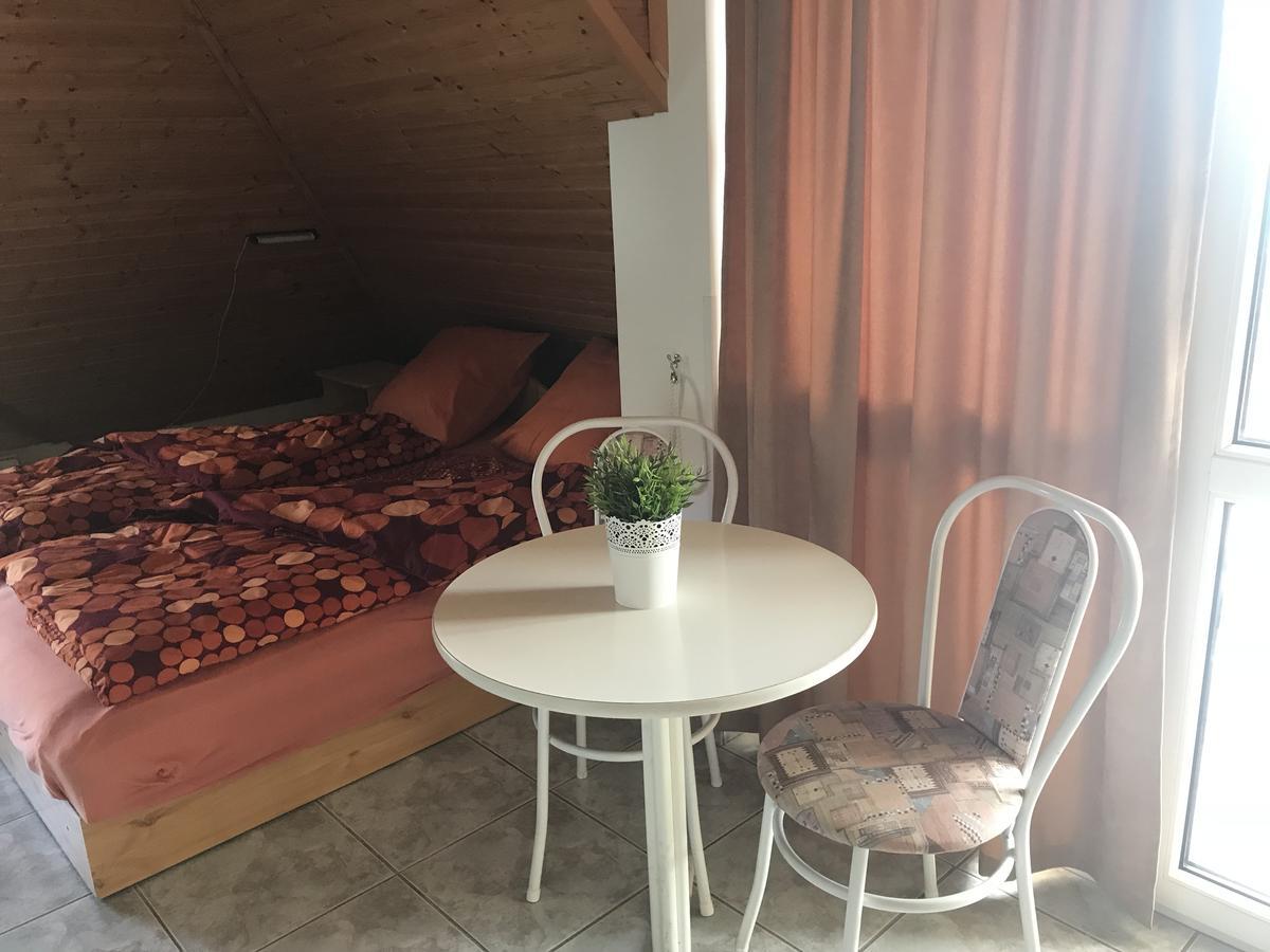 Voyage Apartments Heviz Bagian luar foto