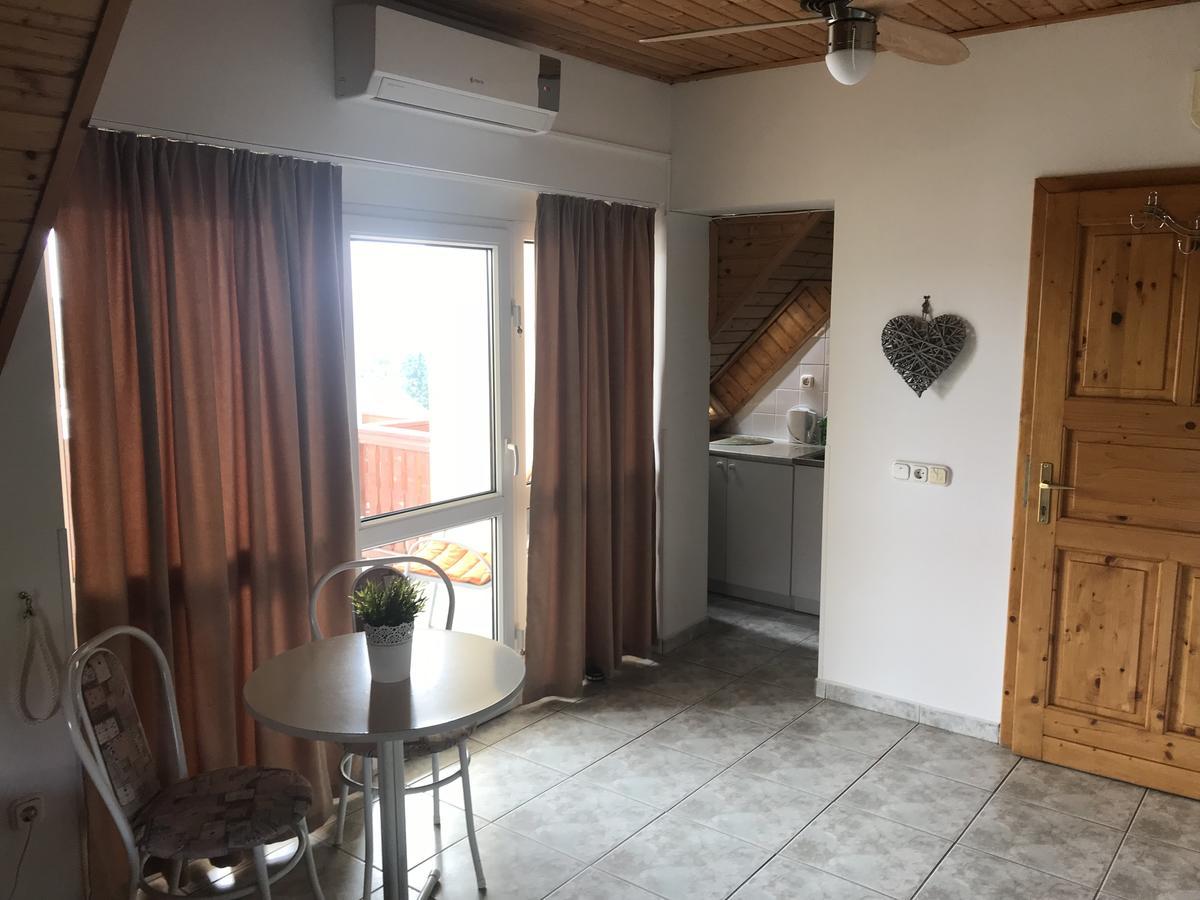 Voyage Apartments Heviz Bagian luar foto